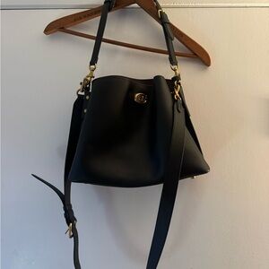 Coach Black Leather Shoulder Bag